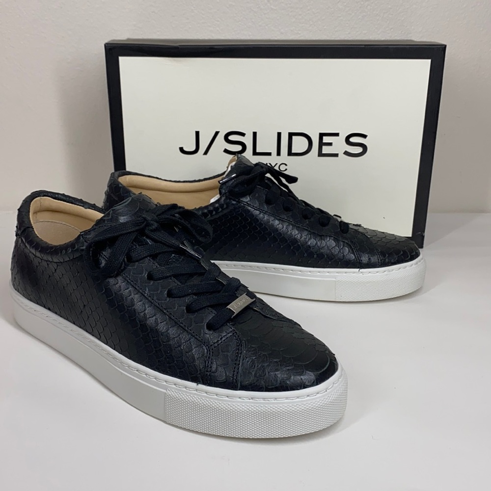 J/Slides Lacee Embossed Low Top Sneakers Black Leather 9